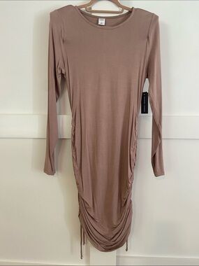 Melrose and Market Long Sleeve Ruched Midi Dress in Mauve-Taupe